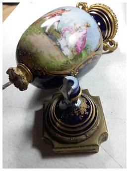 Vase Sèvres.jpg